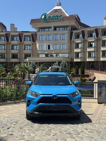 Toyota: Toyota RAV4: 2021 г., 2.5 л, Автомат, Бензин, Кроссовер