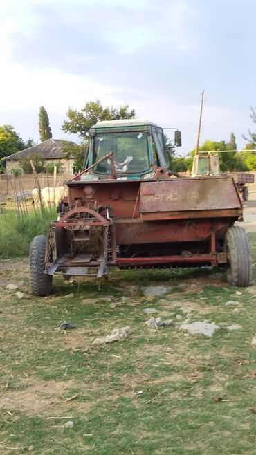 ot baglayan v Azərbaycan | Kənd təsərrüfatı maşınları: Salam traktor saz vəziyyətdədir qiymətə daxildir(traktor,ot