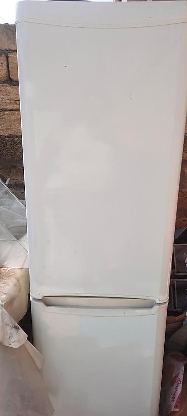 soyuducu 2 ci əl: Indesit iki kameralı soyuducu - Rəng: ağ - Tip: alt hissədə — 1