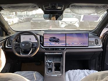 geely monjaro: Geely Monjaro: 2026 г., Автомат, Бензин, Кроссовер — 4