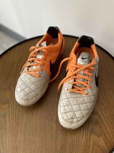 оригинальные кроссовки бишкек: Футбольные бутсы Nike Оригинал В хорошем состоянии Размер 44.5