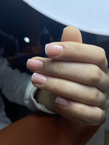 Маникюр, педикюр: Здравствуйте! Я начинающий мастер по маникюру!Обучалась 1 — 9