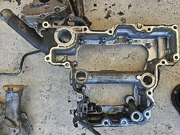 svetlija: ULJNA PUMPA TERMOSTAT DEKLO ZA SUBARU OUTBACK ZA 2010. GOD. | 2.0 — 4