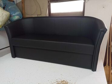 Sofe i kaučevi: 08. dvosed 16,500dintrosed 23,500din — 28