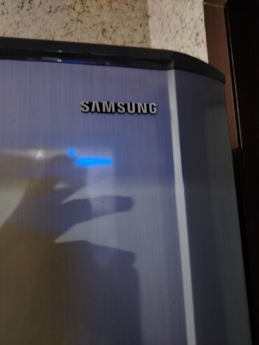 Soyuducular: 2 qapılı Samsung Soyuducu Satılır, rəng - Gümüşü — 1