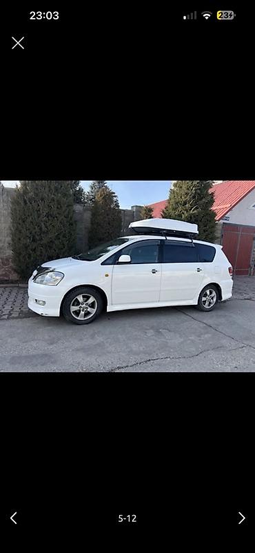 Toyota: Toyota Ipsum: 2002 г., 2.4 л, Автомат, Газ, Минивэн — 5