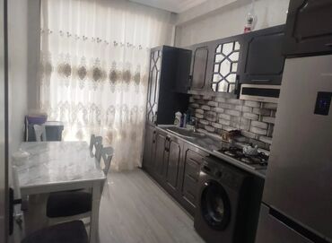 Uzunmüddətli kirayə mənzillər: Nefciler metrosuna yaxin 2 otaqli bina evi kiraye verilir eşyali -da lalafo.az — 4 Uzunmüddətli kirayə mənzillər: Nefciler metrosuna yaxin 2 otaqli bina evi kiraye verilir eşyali — 4