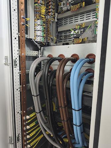 architect oriflame: Peşəkar ustalıqla sizin xidmətinizdəyik Elektrik,Santexnik — 7