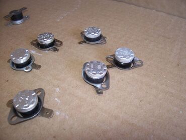 Mikrotalasne rerne: Delovi za mikrotalasne pecnice. Prodajem sve vrste delova za — 2