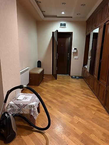 Mənzillər: 2 otaqlı, Yeni tikili, m. Nəriman Nərimanov, 97 kv. m — 4