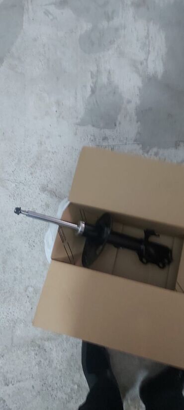 Yanacaq sistemləri: Rav 4 amarsatir.2012 ci il sol teref qiymet 130 manat.servis 300
