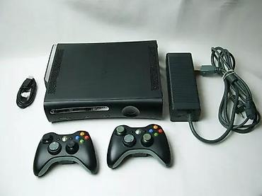 elektronska: U ponudi XBOX 360. Konzola je vrlo korektno očuvana sa malim znakovima — 5