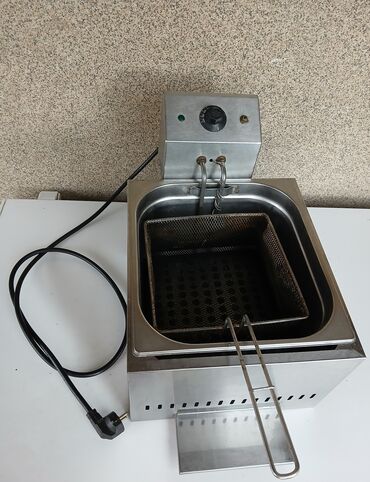 Ostali kuhinjski aparati: Profesionalna električna friteza od nerđajućeg čelika - Kućište i — 9