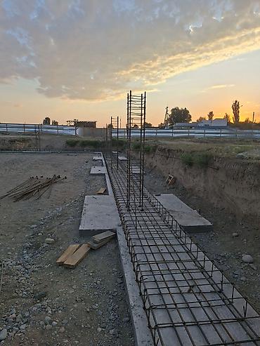 рабочие на стройку: Требуется Сварщики и разнорабочие оплата еженедельно . Оплата без — 1