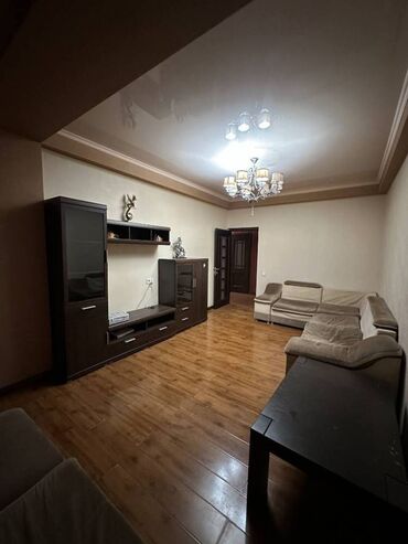 ищу квартиру дордой рынок рядом: 2 комнаты, 83 м², Элитка, 7 этаж, Евроремонт