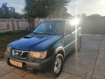 автомобили ниссан: Nissan Terrano: 2003 г., 3 л, Механика, Дизель, Внедорожник