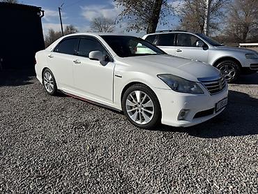 дос парк: Toyota Crown: 2010 г., 3.5 л, Вариатор, Гибрид, Седан — 1