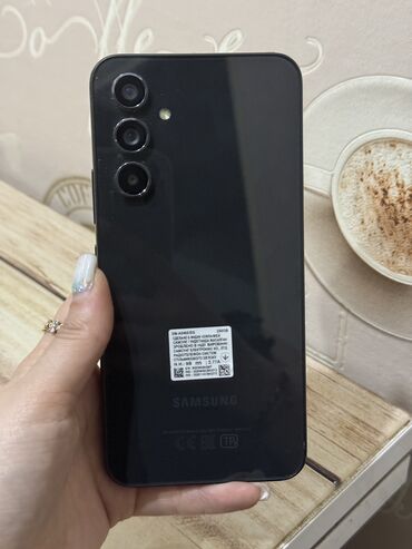 Samsung: Samsung Galaxy A54 5G, 256 ГБ, цвет - Черный, Беспроводная зарядка