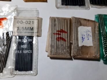 Ostali uređaji: Tanke burgije, 0,21mm, 0,36mm, 0,7mm, 0,9mm, 1,3mm, 1,5mm, 1,6mm — 12
