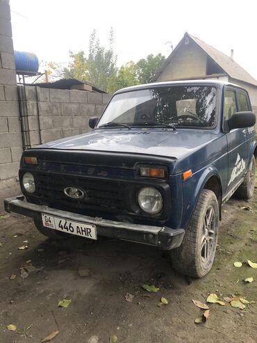 автомобили в расрочку: ВАЗ (ЛАДА) 4x4 Нива: 2001 г., 1.7 л, Механика, Бензин, Внедорожник