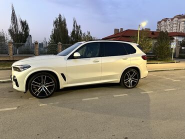 срочно продается машина: BMW X5: 2019 г., 3 л, Типтроник, Бензин, Кроссовер