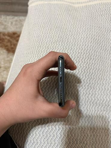 Apple iPhone: IPhone 11 Pro, Б/у, 256 ГБ, Черный, 72 % — 5