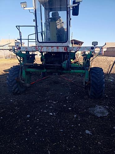 Кормоуборочные комбайны: Самоходный кормоуборочный комбайн с подборщиком и измельчающим — 3