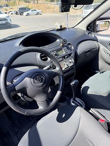 авто ярис: Toyota Yaris: 2005 г., 1.3 л, Автомат, Бензин, Хэтчбэк — 3