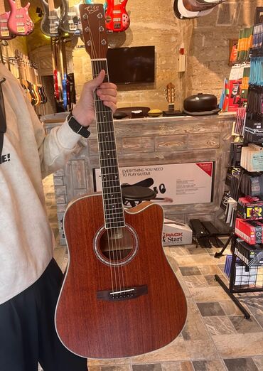 Digər: Akustik ekvalazerli gitara 200 azn cox tecilli satilir! 3 günün