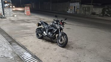 Yamaha - FZS, 150 sm3, 2022 il, 136000 km