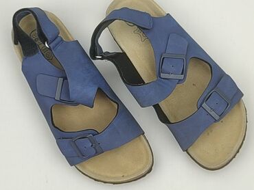 kombinezon na zimę dla rocznego dziecka: Sandals Cool Club, 37, Used