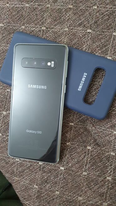 телефон токмаке: Samsung Galaxy S10, Б/у, цвет - Черный, 1 SIM
