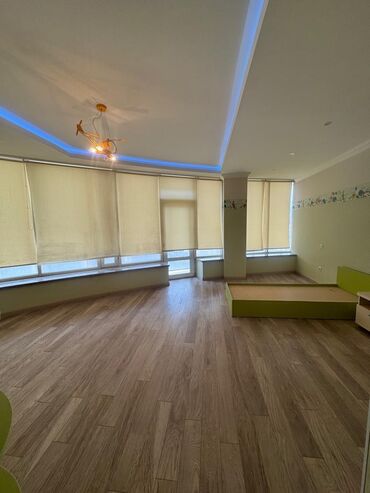 Продажа квартир: 5 и более комнат, 219 м², Элитка, 4 этаж, Евроремонт at lalafo.kg — 9 Продажа квартир: 5 и более комнат, 219 м², Элитка, 4 этаж, Евроремонт — 9