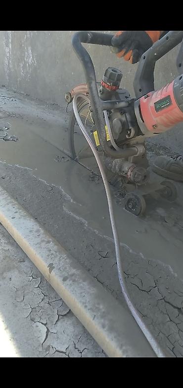 tam insaat: Beton və kubik kəsimi xidməti - Sənaye tipli, təkərli disk kəsici ilə — 3