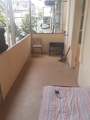 bayılda ev: Bayilda,Aydin memedov 34 unvaninda heyet evi satilir. evin tam — 9