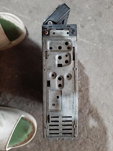 Магнитолы: Автомагнитола Pioneer DEH-6** (линейка DEH; модель на лицевой панели — — 4
