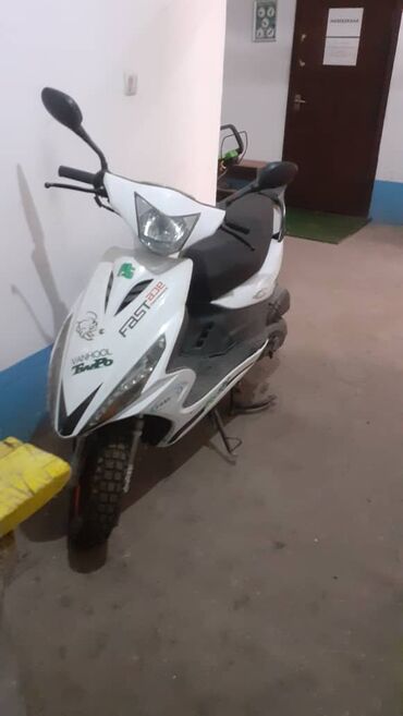 колесо скутер: Тип скутера Honda, 100 куб. см, Бензин, Новый