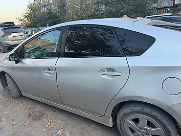 Toyota: Toyota Prius: 2010 г., 1.8 л, Автомат, Гибрид, Хэтчбэк — 4