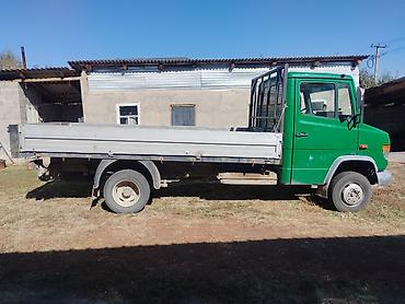 мерседес бенс будка: Mercedes-Benz Vario 614D бортовой грузовик - Кабина: двухдверная — 2