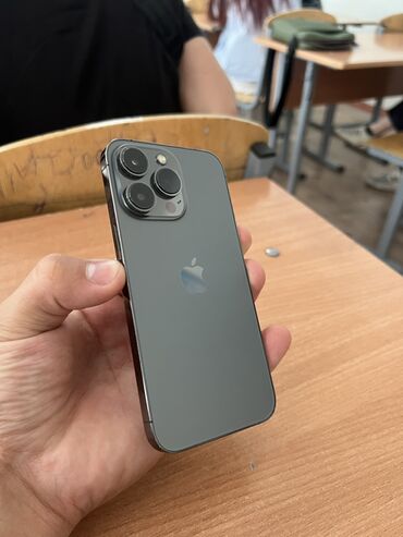 Apple iPhone: IPhone 13 Pro, Б/у, 256 ГБ, 83 %