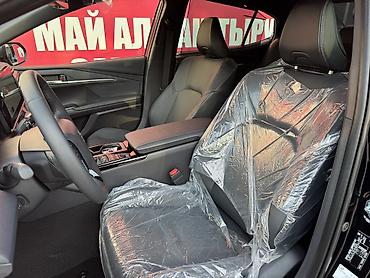 Toyota: Toyota Camry: 2026 г., 2.5 л, Вариатор, Гибрид, Седан — 12