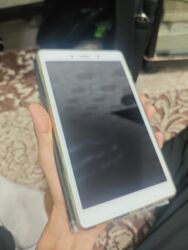 купить макбук про 2019: Планшет, Samsung, эс тутум 32 ГБ, 8" - 9", 4G (LTE), Колдонулган, Классикалык түсү - Ак