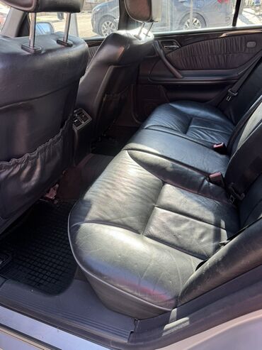 Mercedes-Benz: Mercedes-Benz E-Class: 2001 г., 3.2 л, Автомат, Бензин, Седан — 6