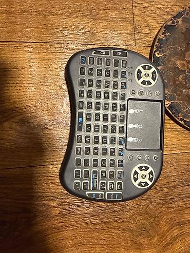 tv box android 10: Mini simsiz klaviatura və touchpad kombinasiyası - Kompakt, əlinizə — 1