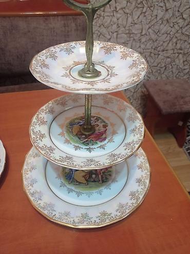 güllü tort: Tort və şiriniyyat qabı, rəng - Ağ, Farfor, Rusiya — 3