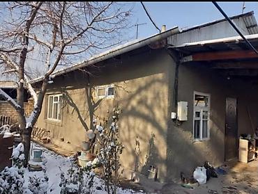 12 мкр сдаю: 2 комнаты, 47 м², Бишкек — 1