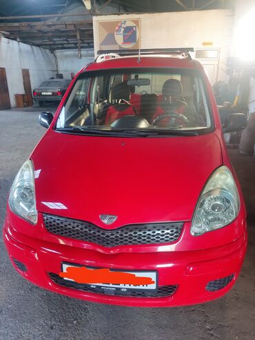 молочное оборудование: Toyota Yaris Verso: 2001 г., 1.3 л, Автомат, Бензин, Минивэн