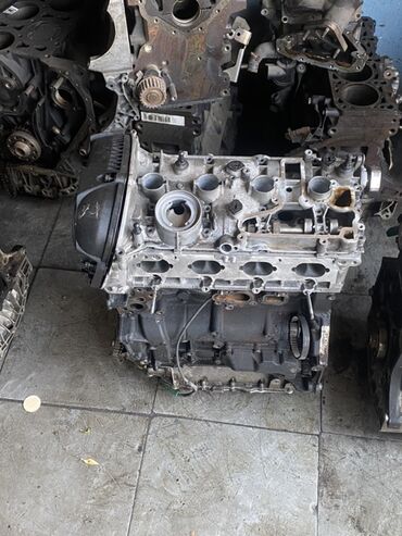 Sbor motorlar və silindr başlıqları: Volkswagen Passat 2 l, Benzin, 2024 il, İşlənmiş — 3