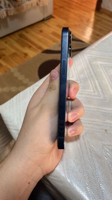 телефон fly nimbus 3: IPhone 13, 128 GB, Göy, Face ID