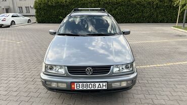 магнитофоны: Volkswagen Passat: 1995 г., 2 л, Механика, Бензин, Универсал